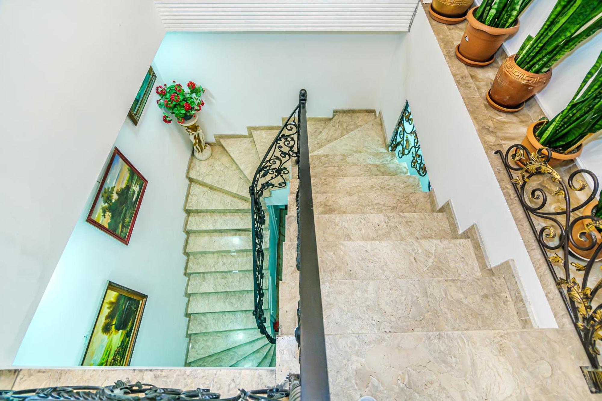 Sera Boutique Hotel 1 Баку Экстерьер фото