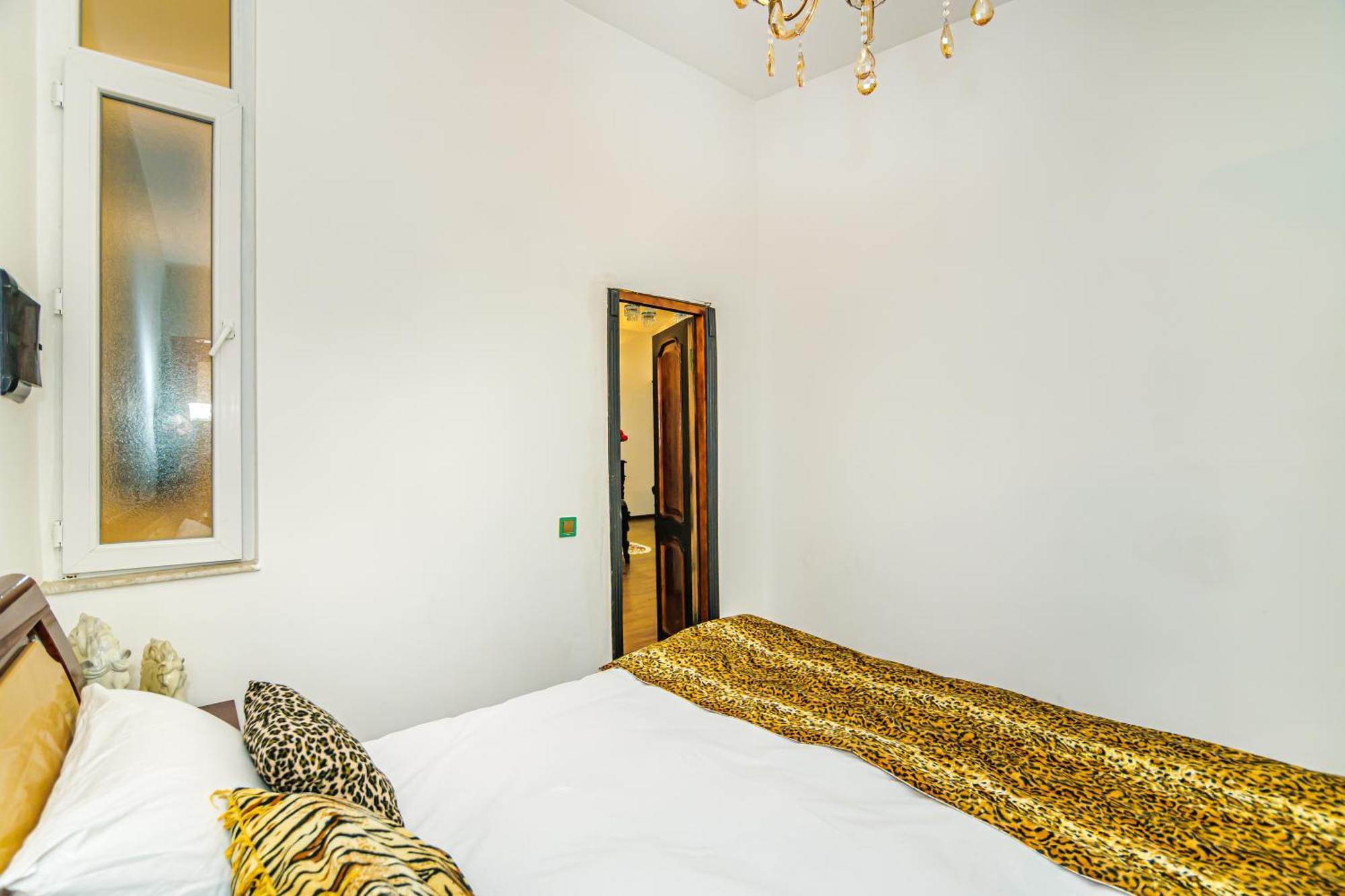Sera Boutique Hotel 1 Баку Экстерьер фото